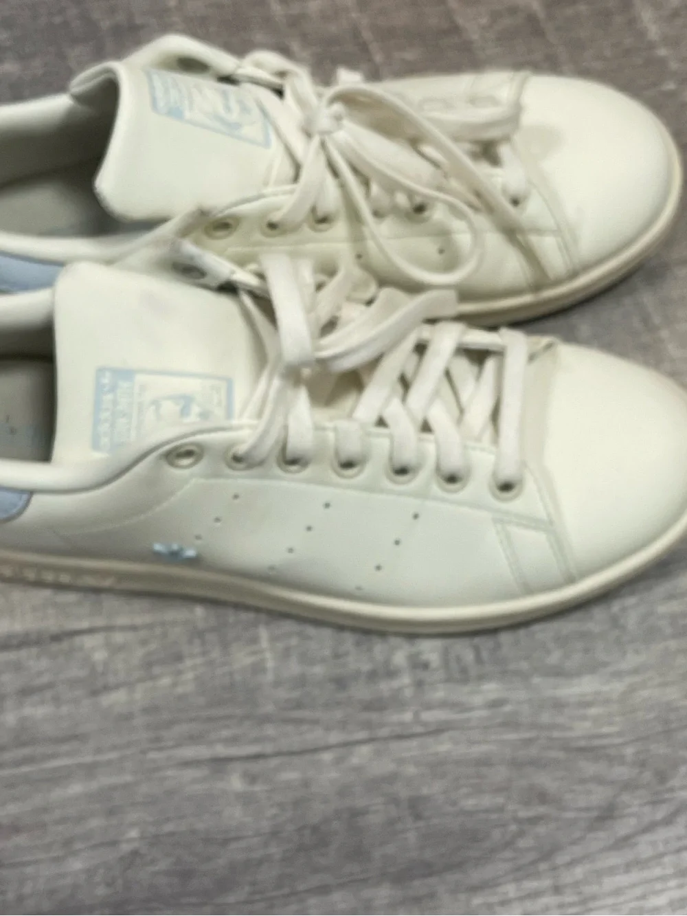 Adidas Women's Stan Smith Size 8 Off White Halo Blue